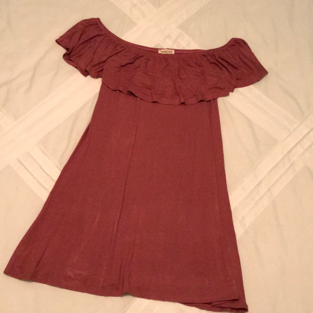 5 for $20 ✨ WORN ONCE Mauve Ruffle Off Shoulder Dress